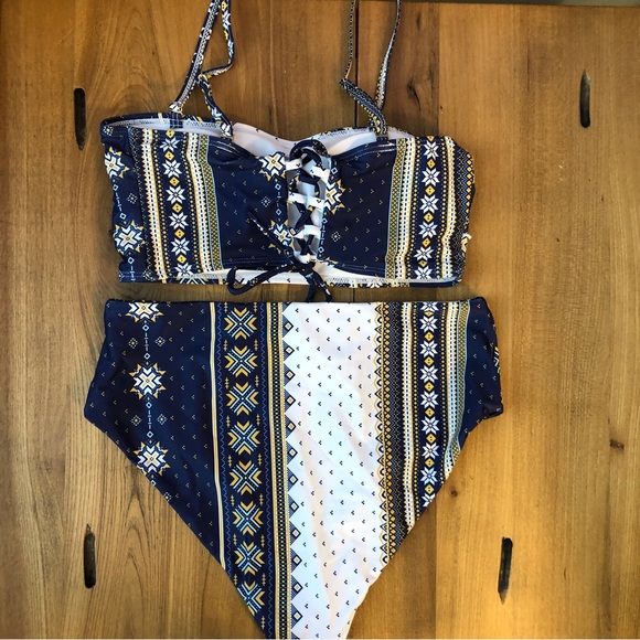 NWOT SHEIN High Waisted Bohemian Bikini Blue White Vertical Patterned Stripe - Picture 3 of 7